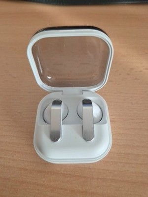 Samsung Galaxy Buds4, white Zustand fast neu