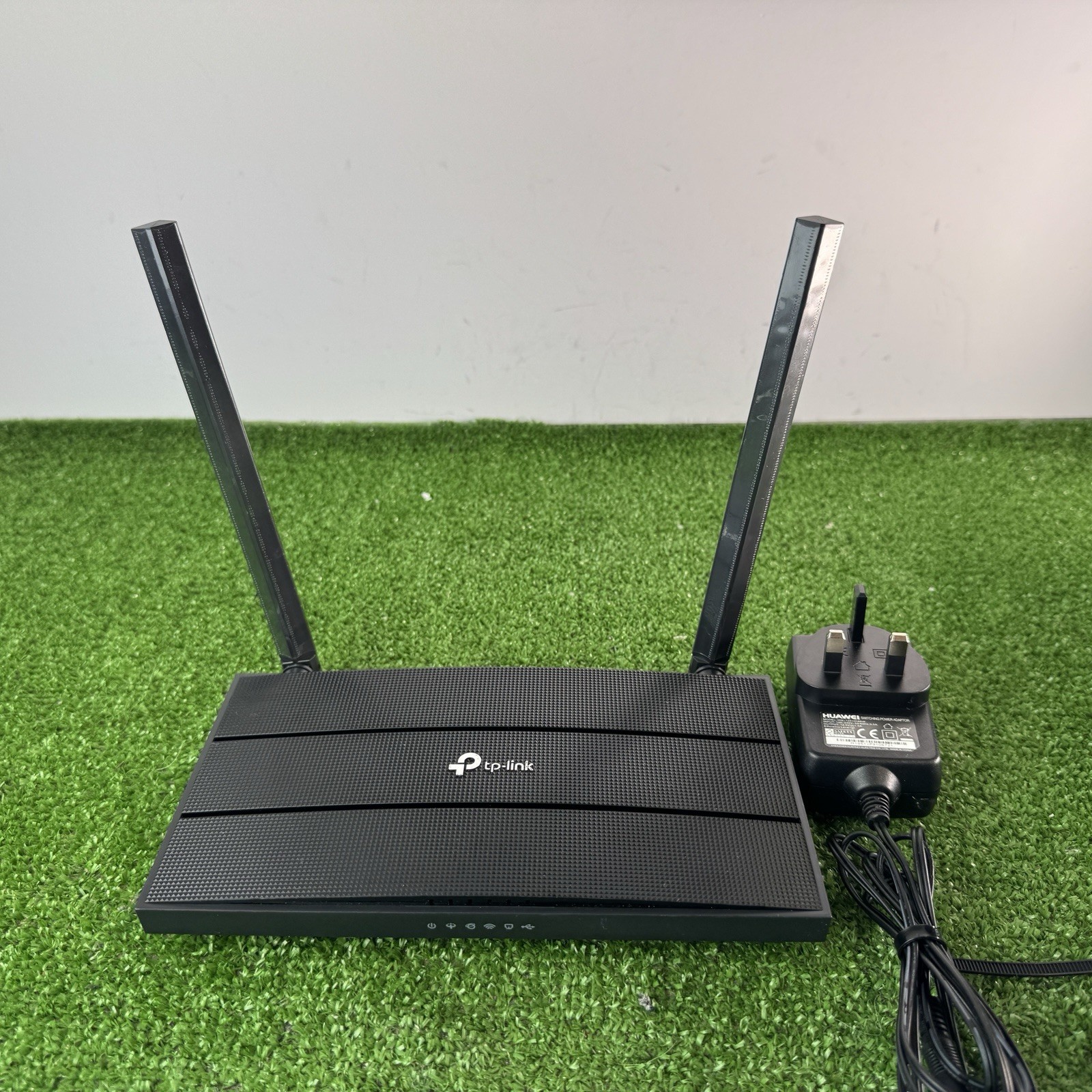 TP-Link Archer VR400 V3 AC1200 Dual-Band Wireless MU-MIMO VDSL/ADSL Modem Router