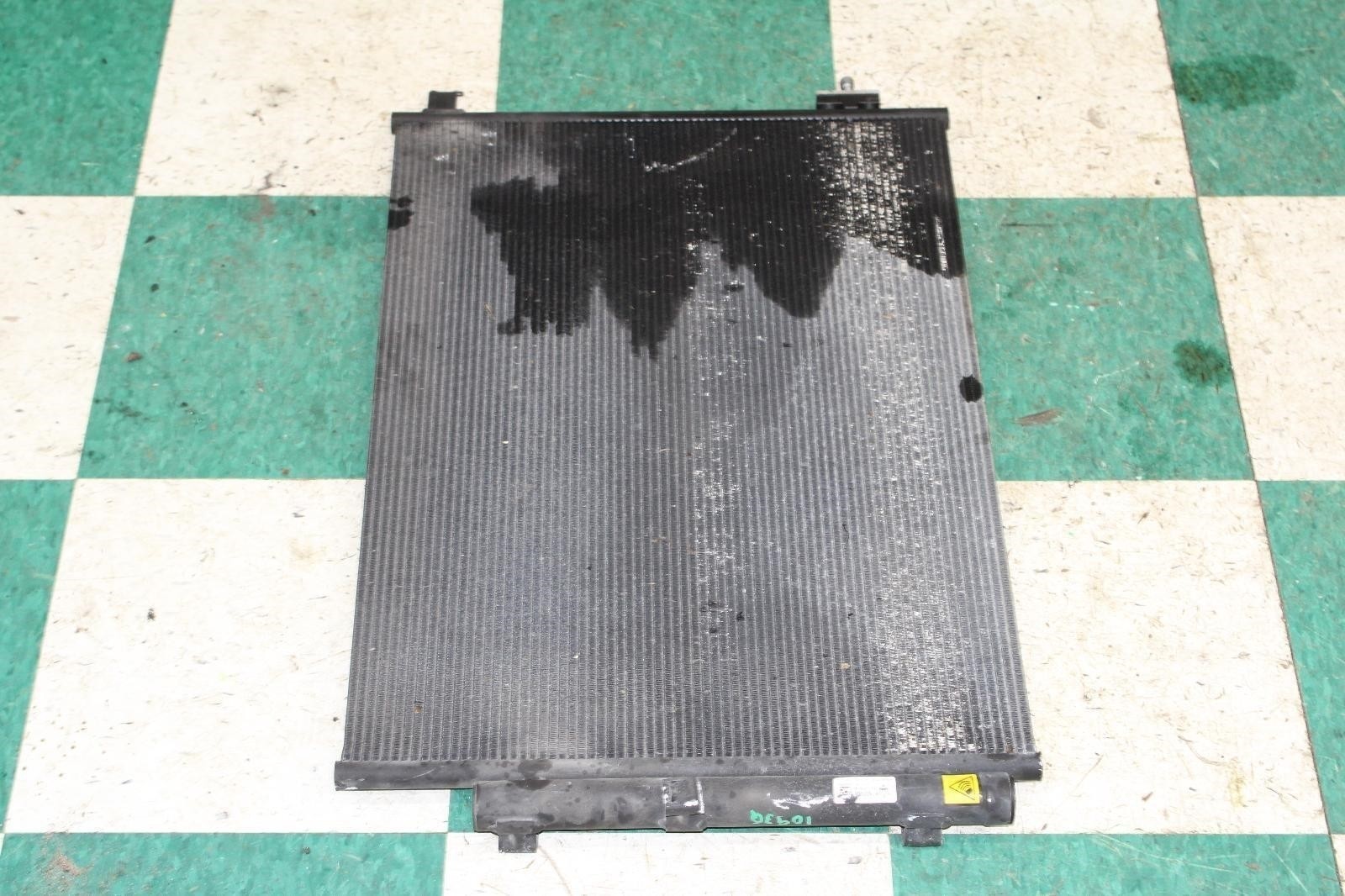 14-17 Ghibli Motor Air Conditioning AC Condenser Heater Assembly OEM Factory WTY