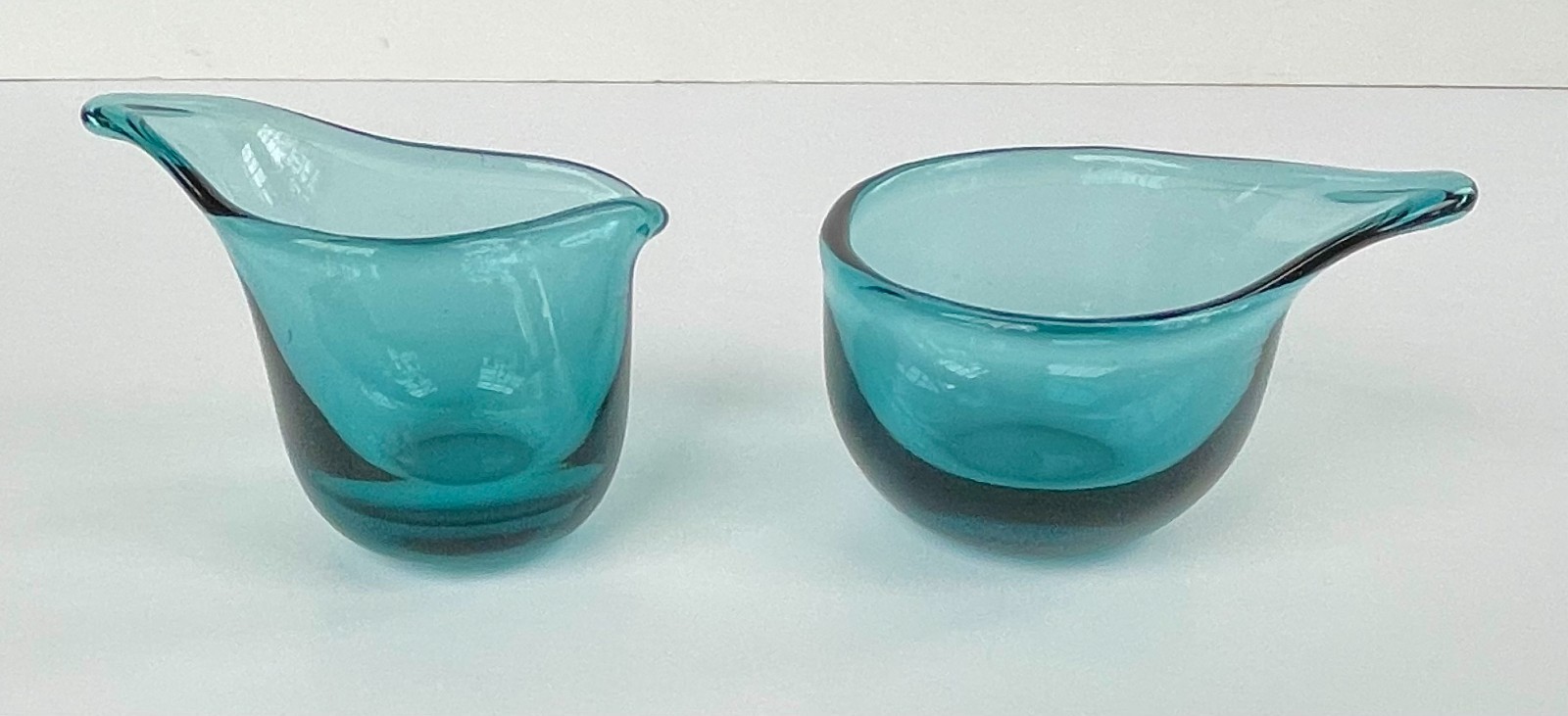 Vintage VIPSTJERT 1950 HOLMEGAARD  Teal Blue Glass Creamer & Sugar Per LUTKEN