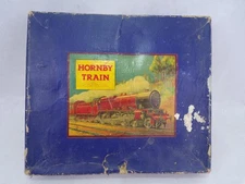 Boxed Hornby Goods Set  M1 O gauge clockwork with key