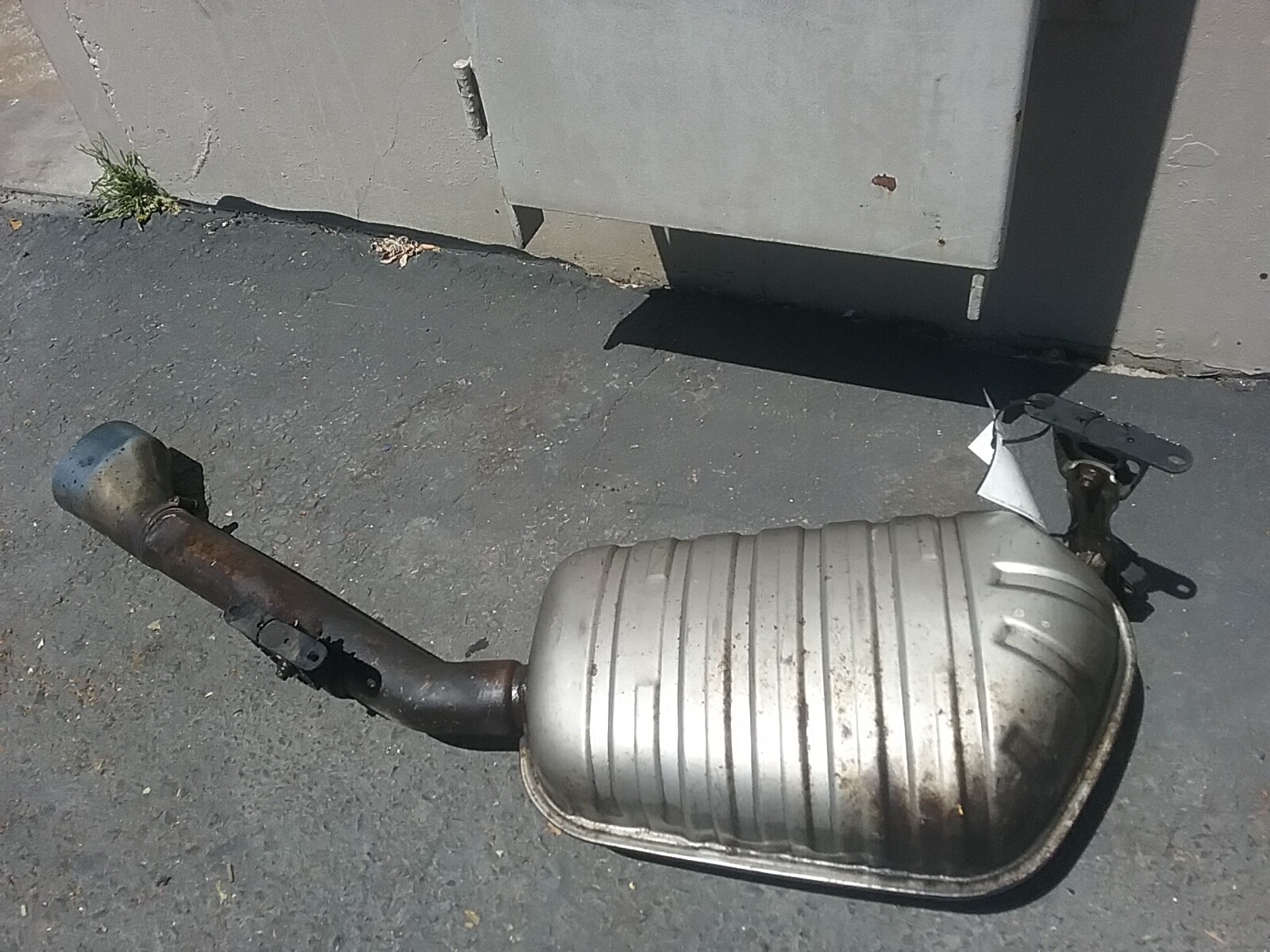 2000-2005 Bentley Arnage Right Rear Muffler PJ20474PD #333.BE1B01