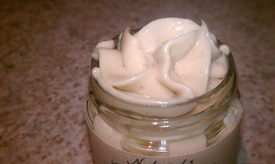 Handmade Natural Coffee Butter Eye Cream Have dark puffy circle? This is for you