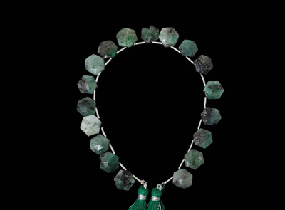 9'' Strand Natural Emerald Faceted Hexagon Briolette Beads 10-11.5 Mm