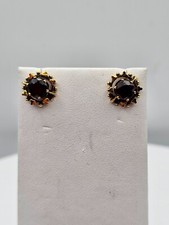 Vintage 14k yellow gold blood garnet stud earrings