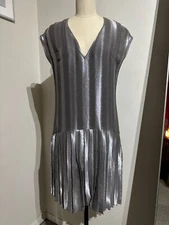 3500$ ZAC POZEN SILVER MINI LOW WAIST DRESS PLEASED COUTURE WEDDING  SIZE 6 M