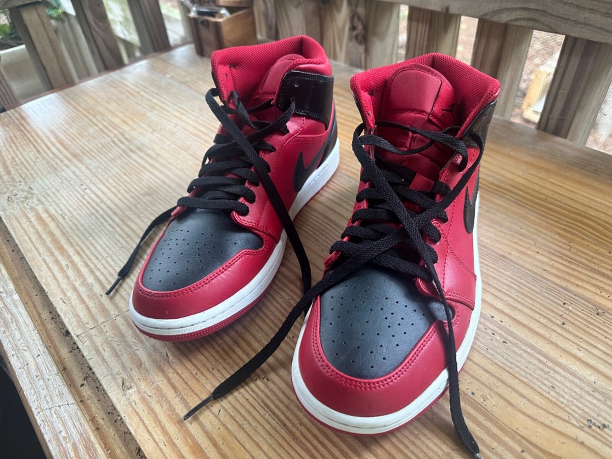 Retro Jordan men’s 9.5. Excellent condition just too small for me. Air Jordan 1 High Deep Royal 2016 Size 9.5 Used Rare Retro  main image 2