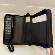 Vintage 90  s Motorola Cellular Mobile And Carry Phone Accessory Black Case