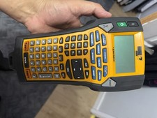 Dymo Rhino 6000 Plus Industrial Label Maker with Labelling Machine Kit Case (212