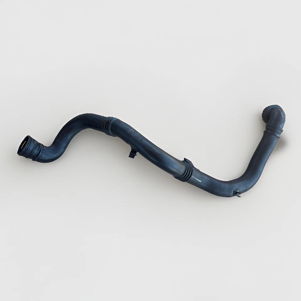 Chevrolet Cruze 2016-2019 filtro de aire enfriador salida manguera tubo 39017739 OEM Foto 2 de 4