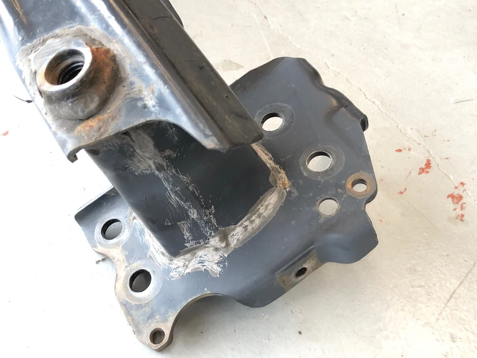 Barra de refuerzo de parachoques delantero OEM 7L0807109E para Volkswagen Touareg 2004-2010 Foto 4 de 4