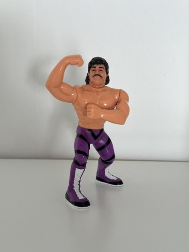 WWF WWE Hasbro Wrestling Figure. Series 1: Ravishi...