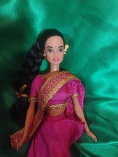 A 1995 Indian Doll Dressed In A Facetia Sari Dolls Of The World