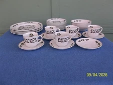 34 Pcs. Wood & Sons Noel Fine English Tableware - VCG!