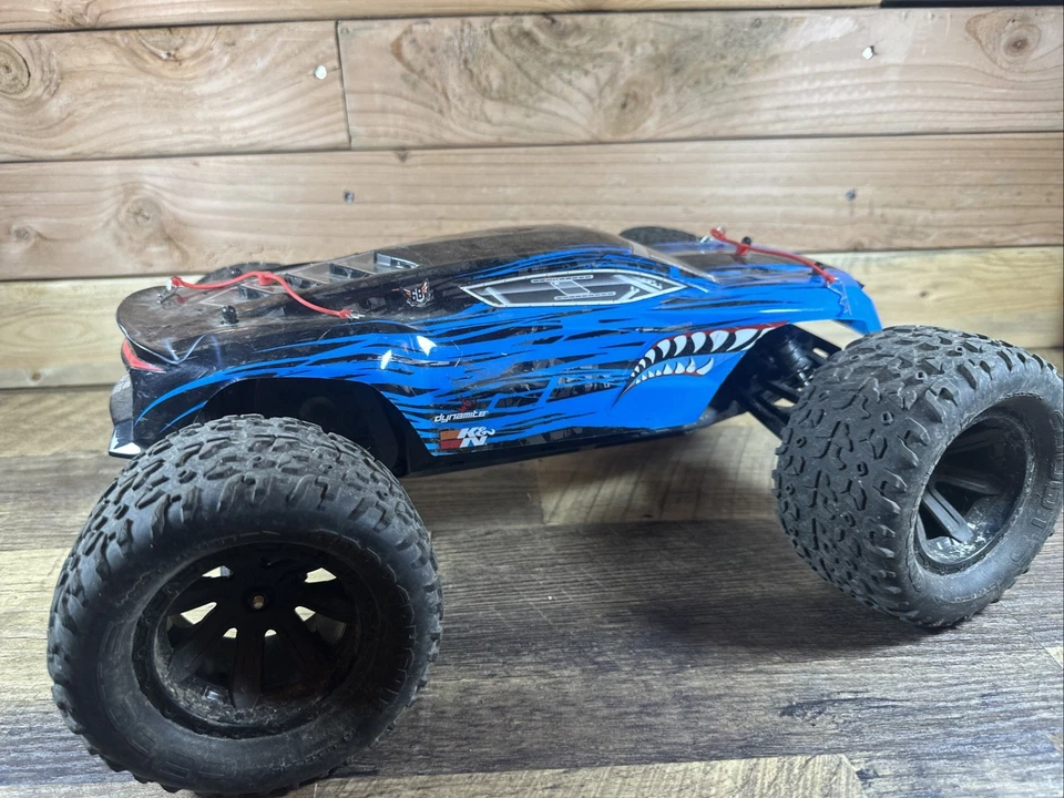ARRMA granite voltage 2wd Truck Only UNTESTED! As Is—project/parts/repair - Image 4 of 4