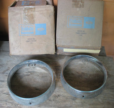 Nos 66 1966 Mercury Full Size Models Headlamp Door Pair C6my-13064-a- B Nos 66 1966 Mercury Full Size Models Headlamp Door Pair C6my-13064-a- B