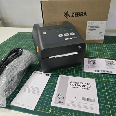 Zebra ZD420 P/N ZD42043-D0E000EZ 4'' Desktop Drucker, USB, 300dpi - NEU