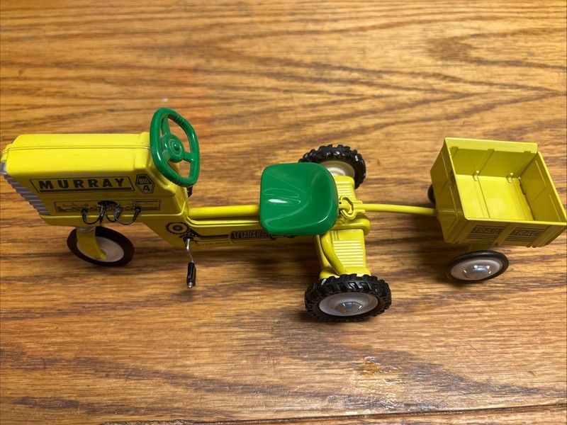 Murray Big 4 Pedal Tractor Mini