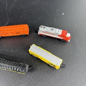 Galoob Micro Machines 5 piece Train