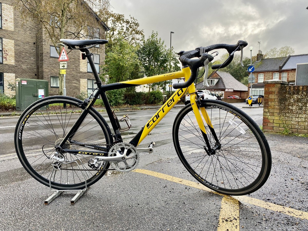 Carrera TDF Road bike Yellow Black 16 gears 20” Frame UK
