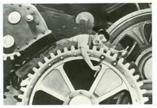 CELEBRITY-CHARLIE CHAPLIN-#232-184-ON LARGE GEAR-MODERN POSTCARD-4