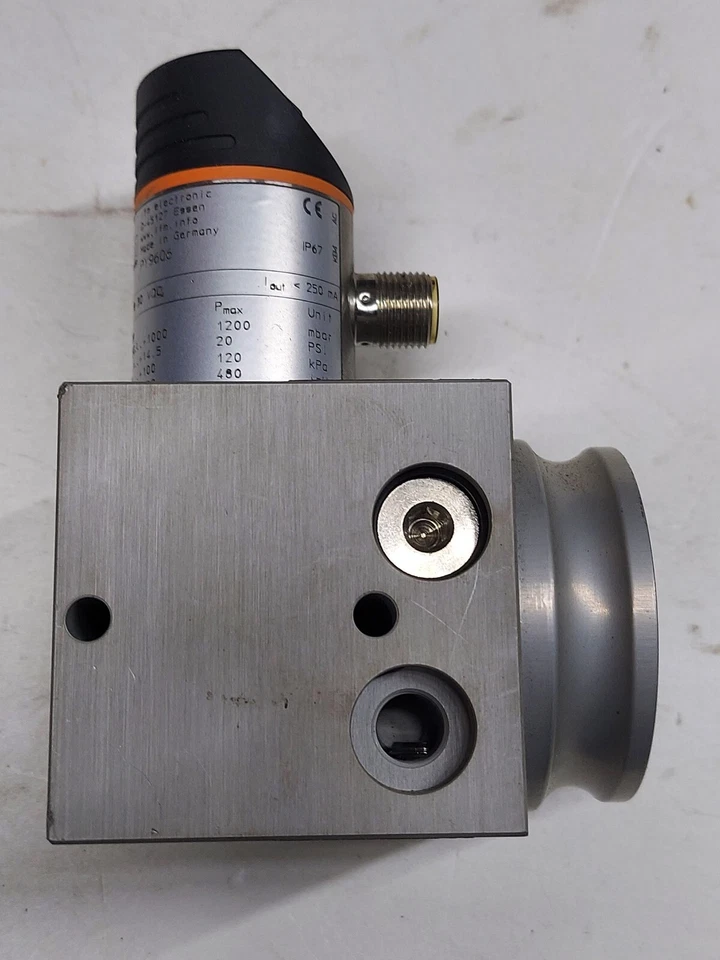 IFM EFECTOR PY9606 PRESSURE SENSOR SYSTEM 18-30VDC SYSTEM PS7570 Looks Unused - Image 4 of 4