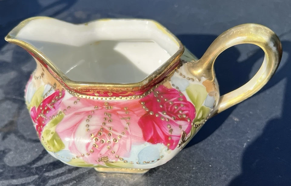 Antiguo azucarero y crema de nipón con cuentas doradas Moriage pintadas a mano rosas Foto 4 de 4