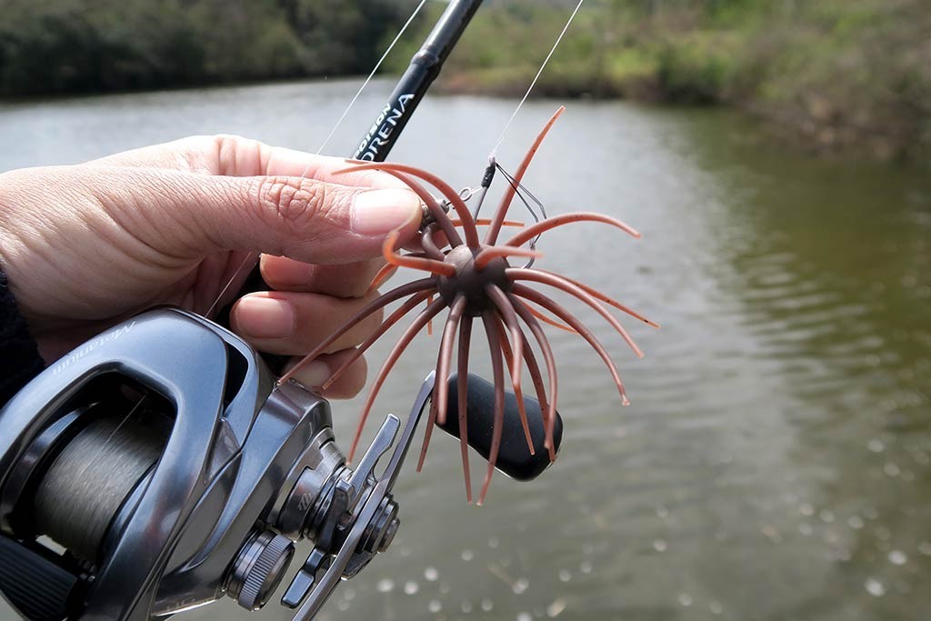HIDEUP COIKE 17mm Soft Material Please Choose a Color Creature