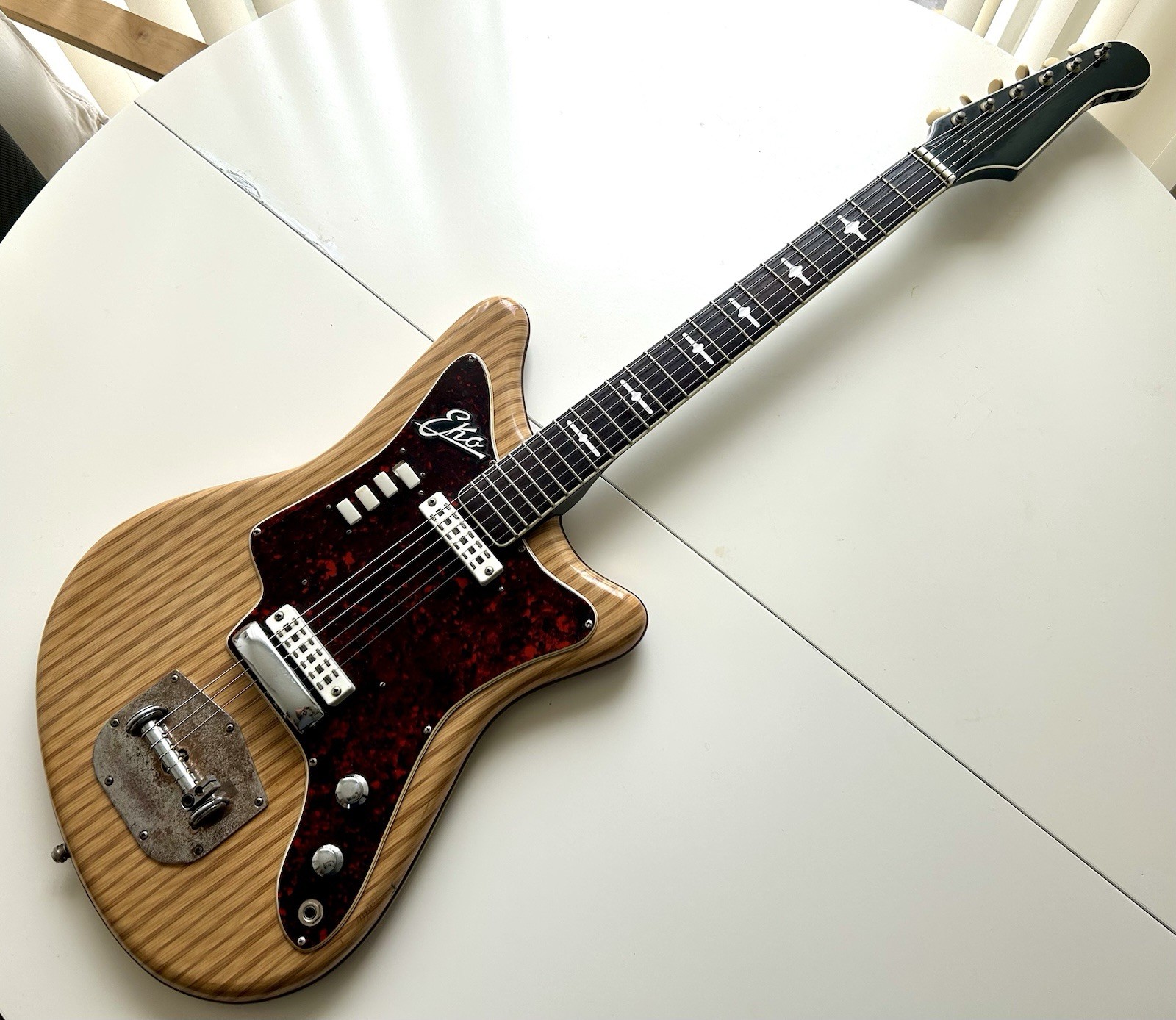 Eko V2 1962 vintage Italian electric guitar. Rare