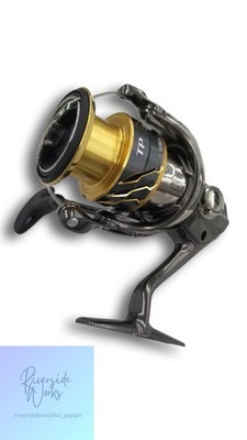Shimano 20 Twin Power C3000XG-D Spinnrolle