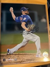 Travis Wood Signed Chicago Cubs 2016 Postseason Pitching 8x10 Photo