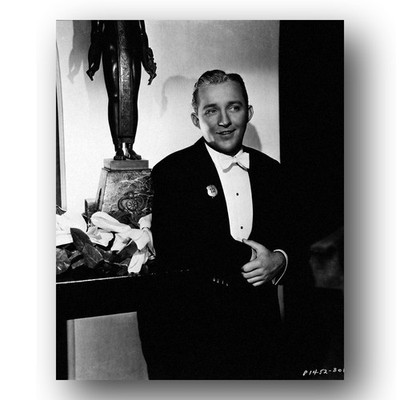 Bing Crosby Photo 8x10 1933 Paramount Pictures Portrait Tuxedo Actor
