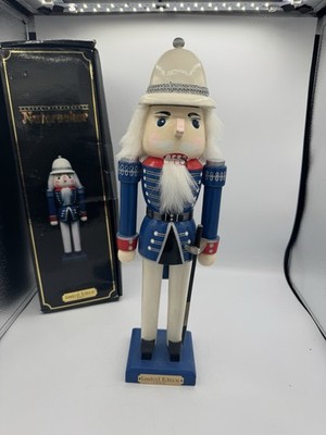 1990 19  Tall Limited Edition Nutcracker 919/8000