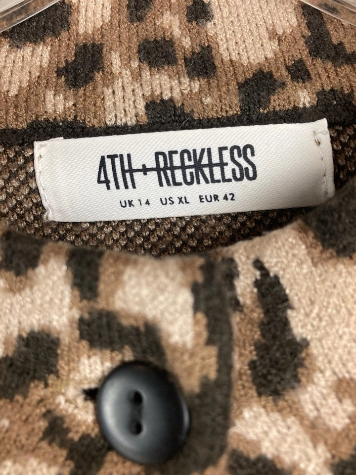 Suéter Cárdigan Anthropologie 4th & Reckless Drew Talla X-Grande Estampado Animal Foto 3 de 4