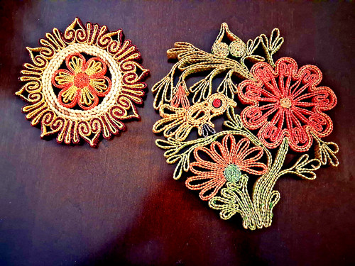 Lot of 2 Colorful Vintage Woven Wicker Trivets Flowers & Birds