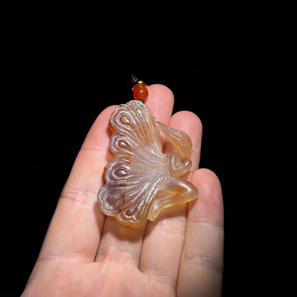 Китайские антикварные резные подвески-бабочки для девочек из агата династии Ляо - Изображение 3 из 4