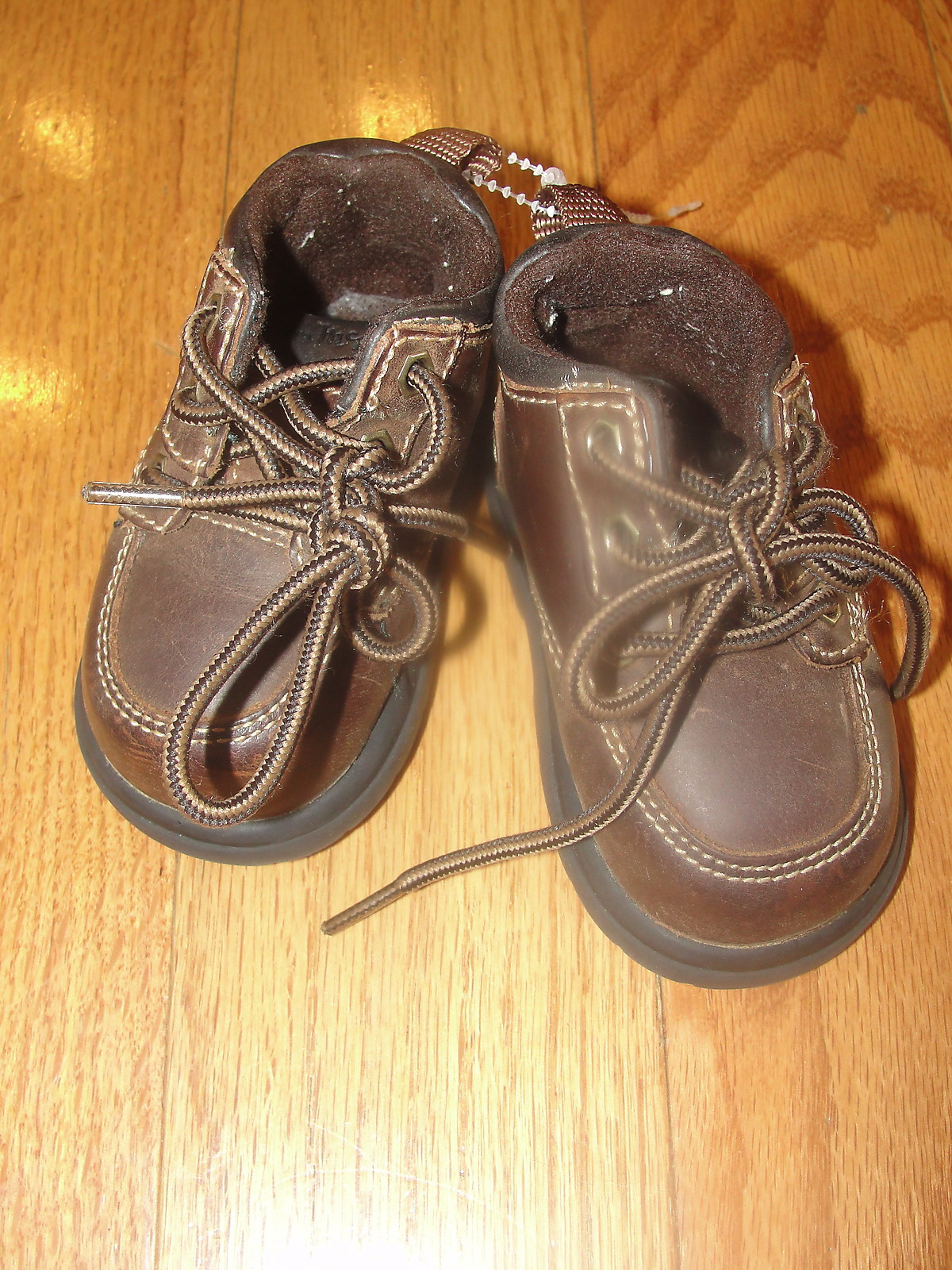 Thom McAn Infant Toddler Boys 2 Brown Leather Winter Walking Shoes
