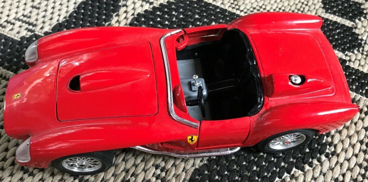 自動車 Ferrari 250 Testa Rossa 1:24 Vintage 1957 FERRARI 250 TESTA ROSSA 1:24 Bburago Burago