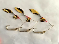 BTS Gold 3pc. Spinnerbait, R bend, 4/0 Mustad Hook, 1/2 oz. Bass, Pike, Redfish.