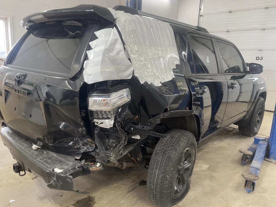 Used Front Right Seat Belt Front fits: 2019 Toyota 4 runner bucket passenger ret Foto 3 de 4