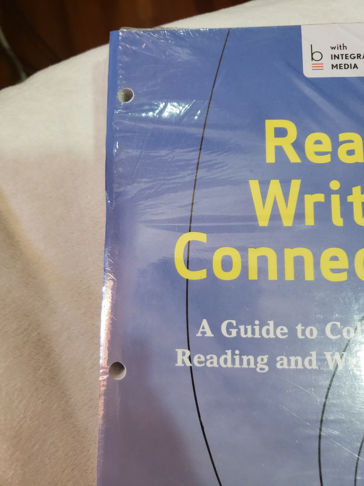 Read Write Connect A Guide To College Reading And Writing Kathleen 