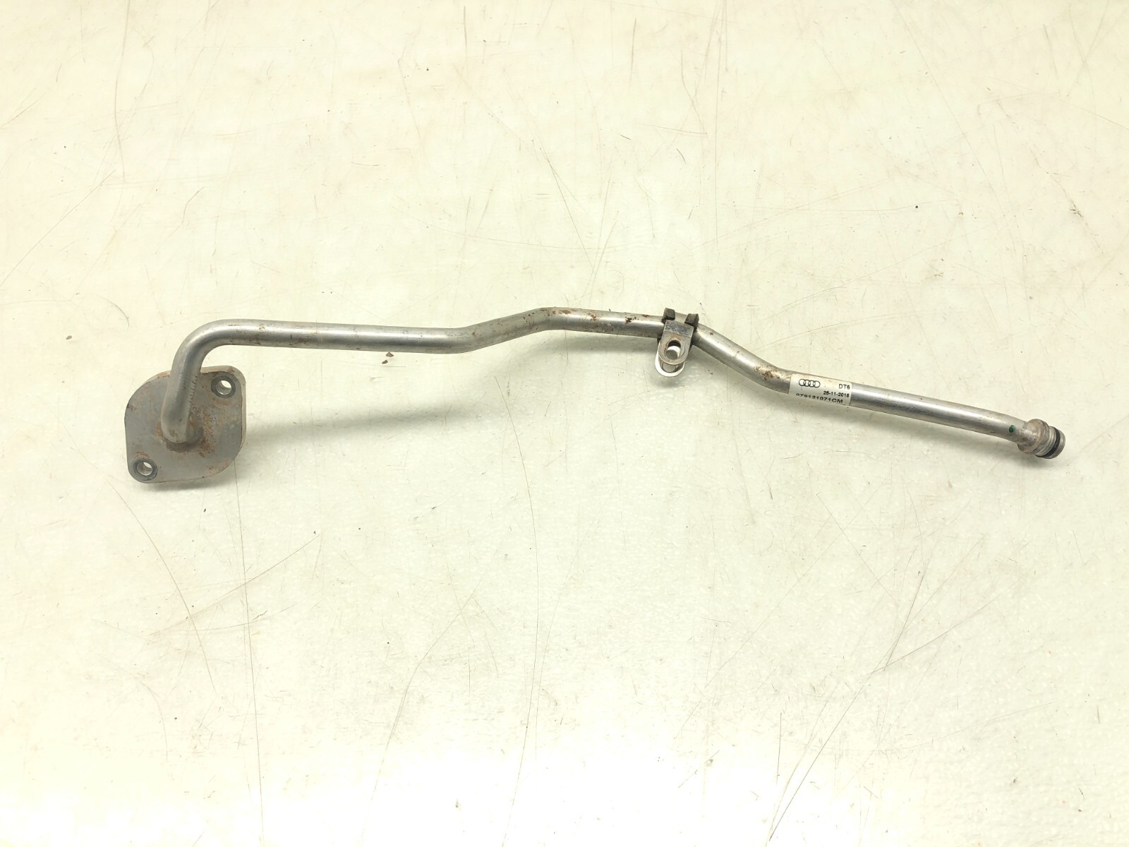 2014-2018 BENTLEY FLYING SPUR 4.0L V8 ENGINE COOLANT WATER TUBE PIPE LINE OEM