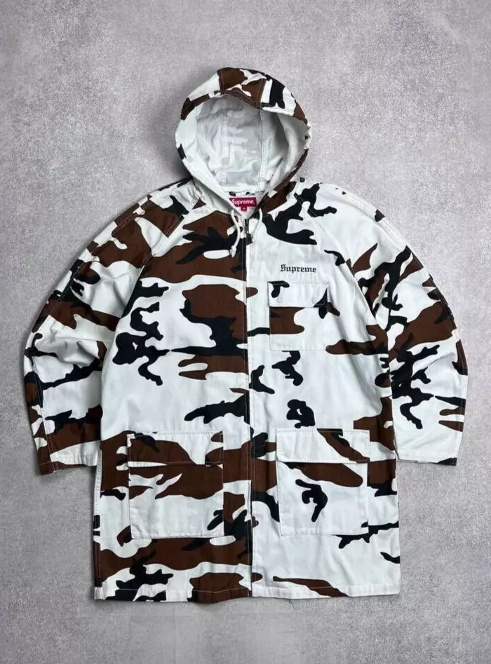 Veste parka zippée en sergé camouflage vache Supreme FW16 taille moyenne