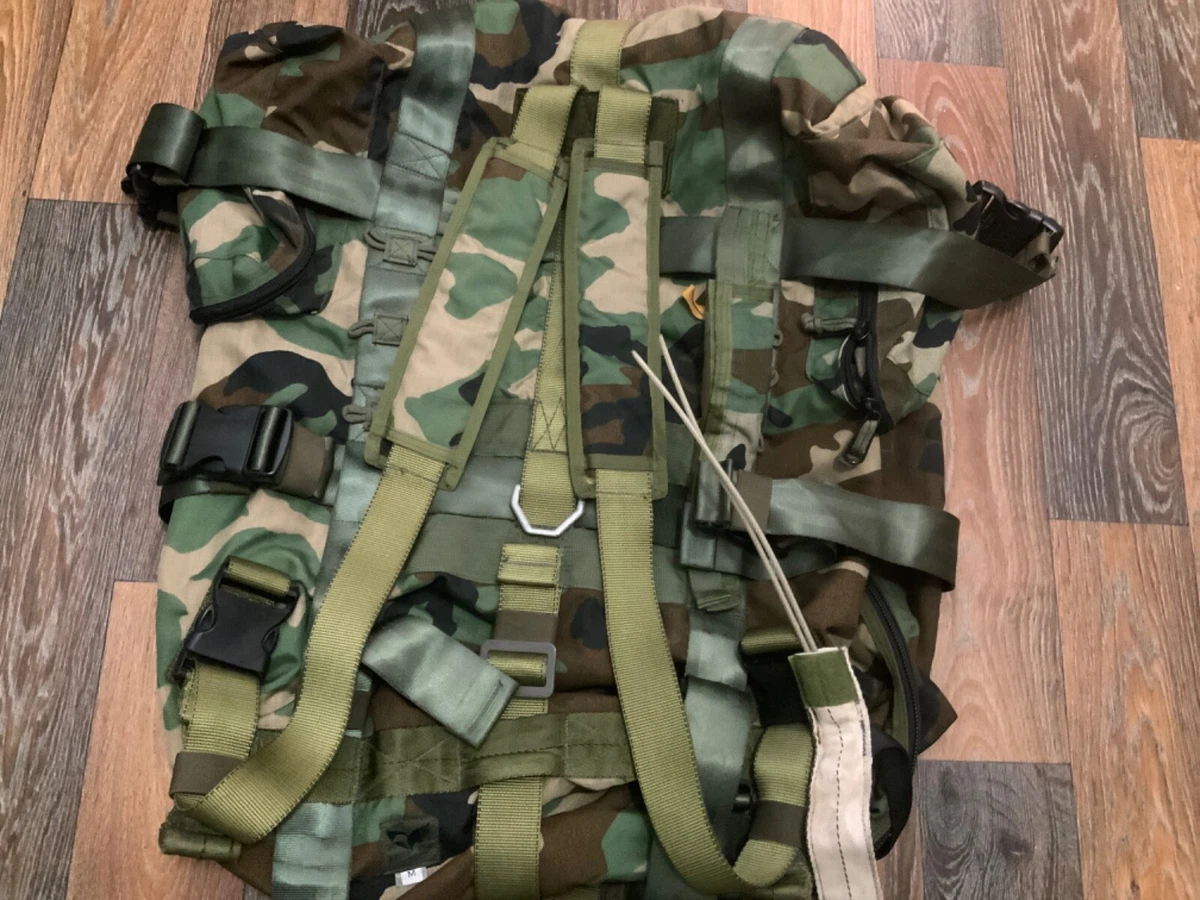 Eagle backpack military top