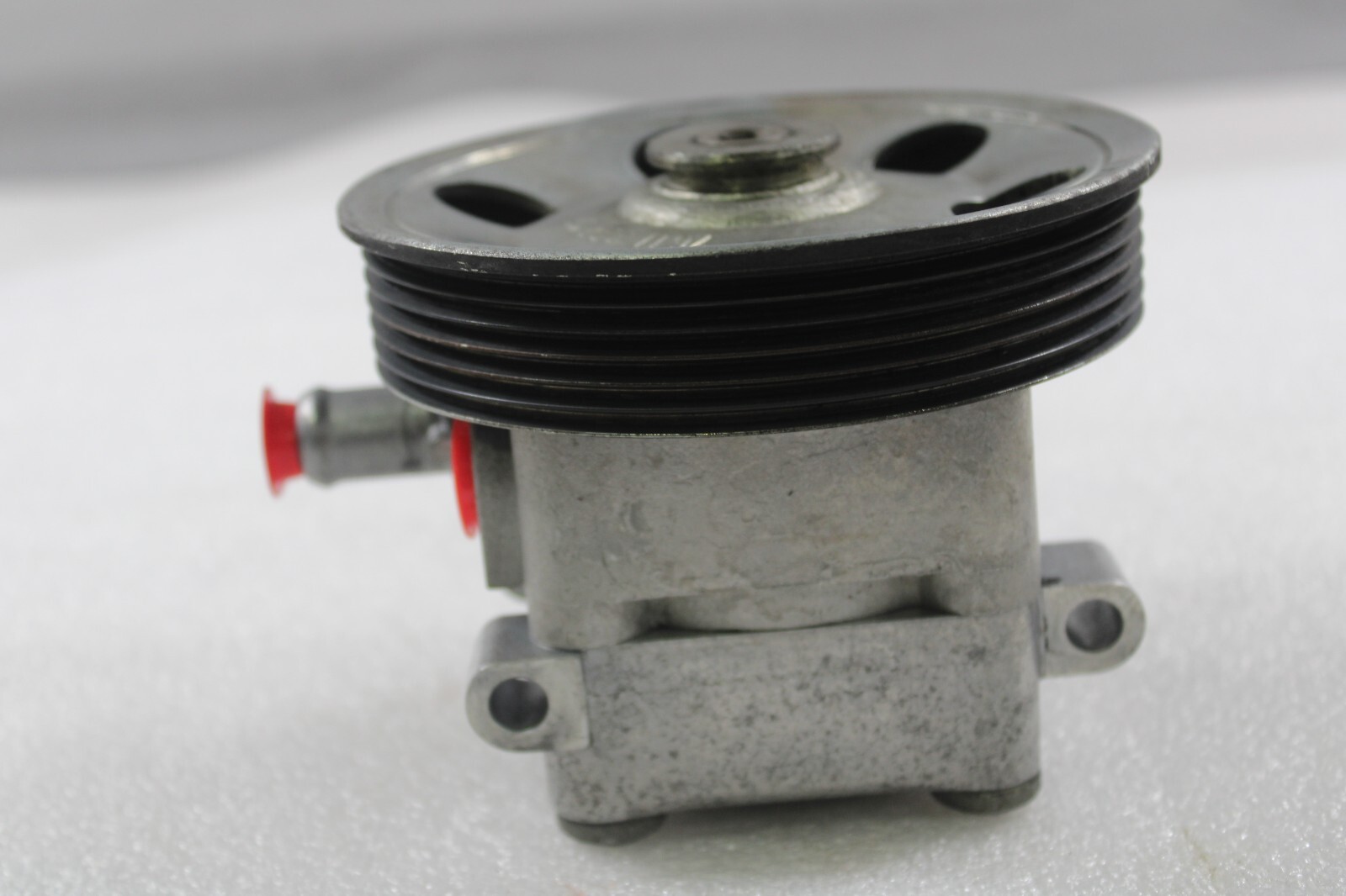 Maserati Quattroporte, Power Steering Pump, Used P/N 204070 s/c 255278