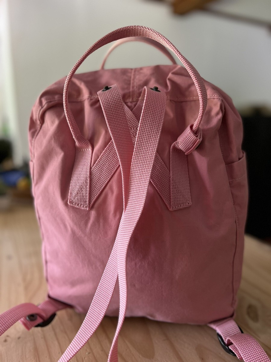Fjallraven Kanken Adult Unisex Backpack, Pink (See Pics For