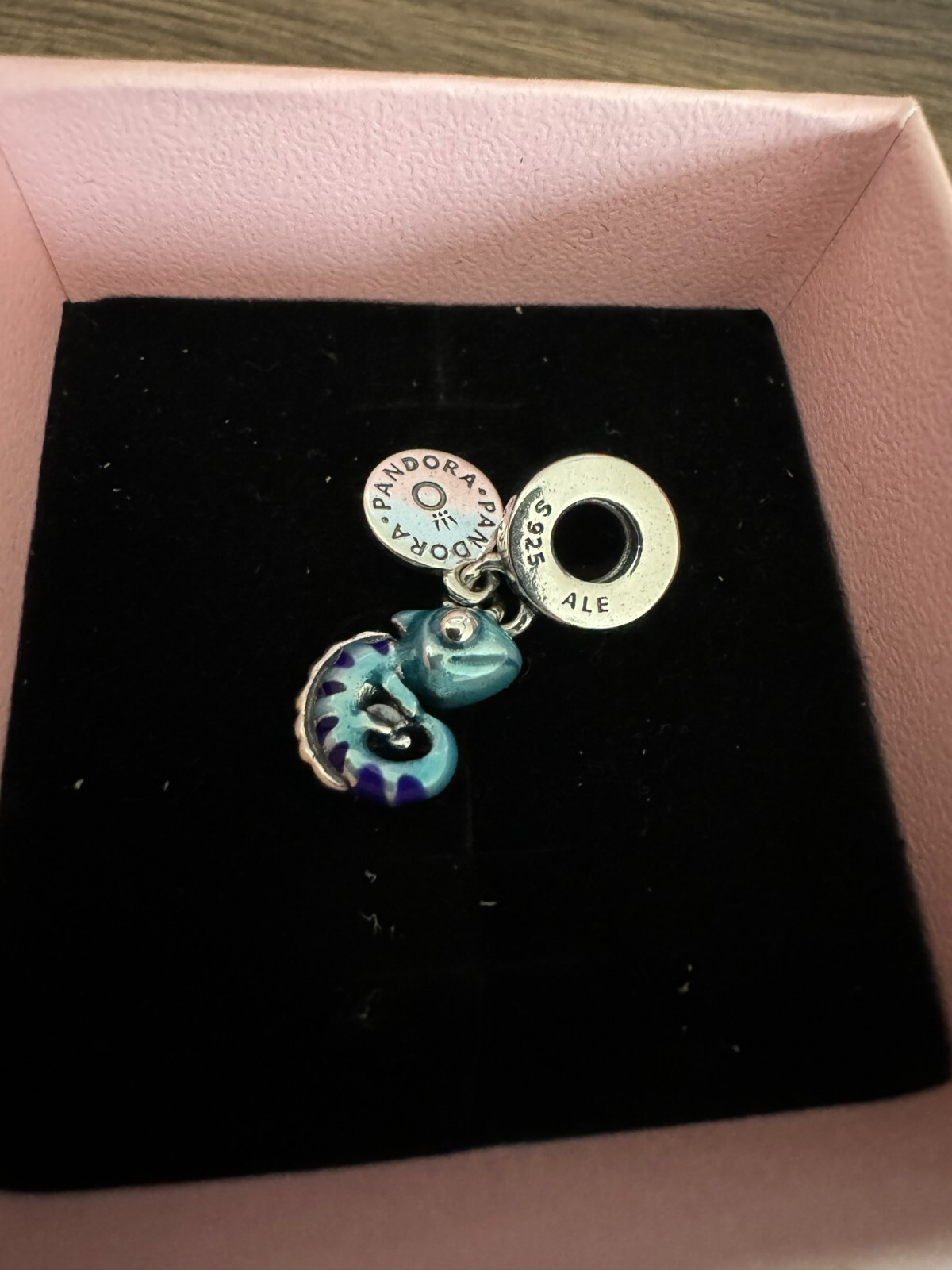 NEW Authentic PANDORA Chameleon