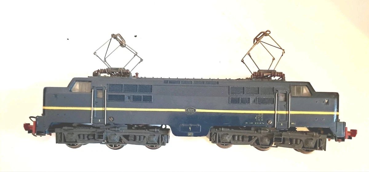 FLEISCHMANN N LOCOMOTIVE Electrique Db 140 819-4 Train 7334 Boite EUR 100,00 - FR