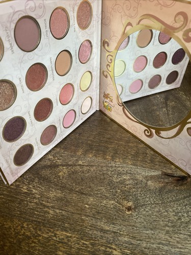 TASTE BEAUTY X DISNEY -CINDERELLA- 16 Color Eyeshadow Palette NEW - Picture 9 of 9
