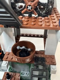 LEGO 7036 Castle: Dwarves&rsquo; Mine - INCOMPLETE AS-IS